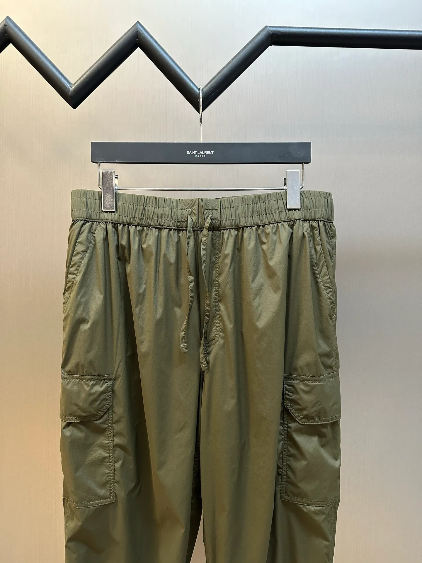 canada ， ， ， ， ， ， 、 ， 。 ， ， ， 。 3D ， 12 /cm²， 、 、 ， ； ， 。 ， 5mm ， 25% Rebound ， ， 。 5cm， ， ， 。 ， ， ， 。 ， ， ， ， 。 size：s m l xl